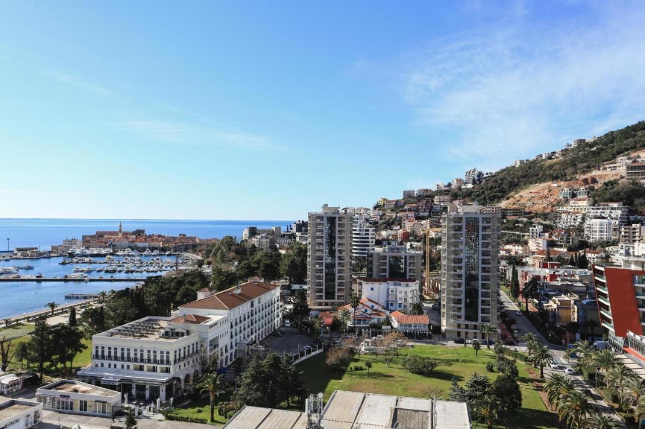 Apartments Lux Будва Екстериор снимка