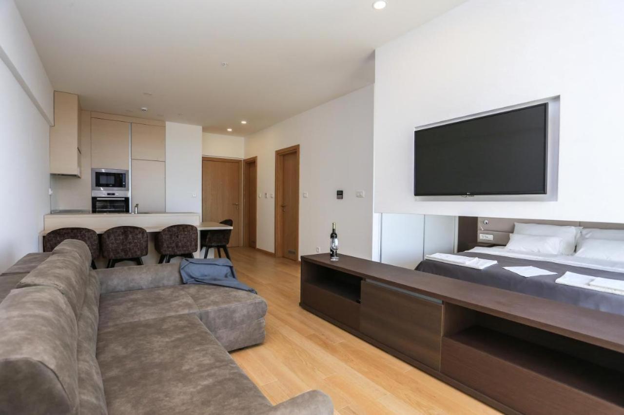 Apartments Lux Будва Екстериор снимка