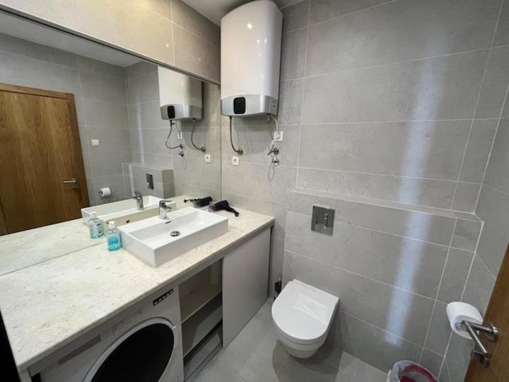Apartments Lux Будва Екстериор снимка