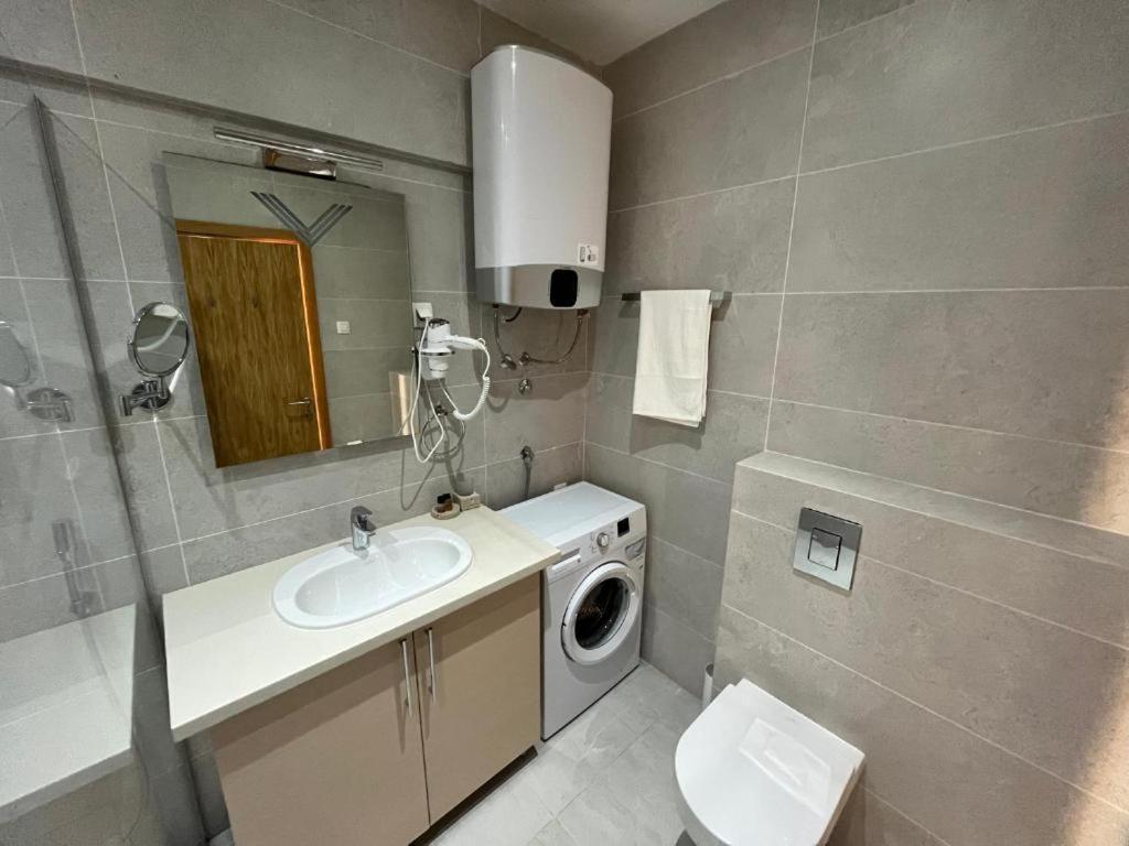 Apartments Lux Будва Стая снимка