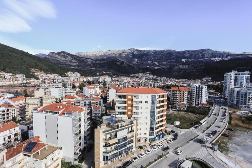 Apartments Lux Будва Екстериор снимка
