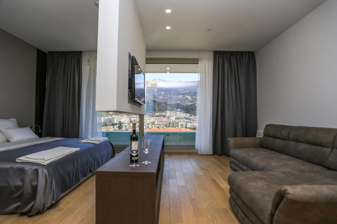 Apartments Lux Будва Стая снимка